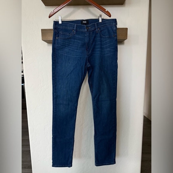 PAIGE Denim - PAIGE|Women’s Dark Blue Skinny Jeans (no distressing) size 33•••closet staple